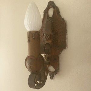 SCONCE  LINCOLN 1920'S